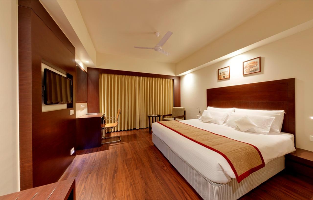 Ramee Panchshil Hotel Kolhapur Exterior photo